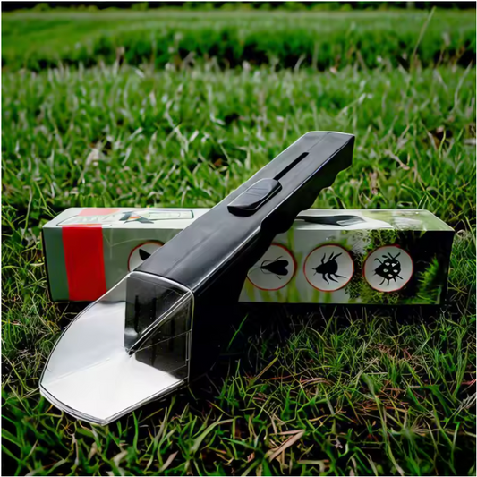 BugHunter™ Bug Catcher - Quick Release Insect Catching Tool